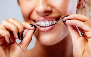 flossing-tips-with-braces-best-orthodontist-garden-grove-ca